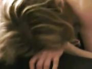 Marito è al lavoro e la moglie fa sesso con amante nero