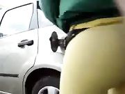 Ragazza dall'Argentina ha un gran bel culo in pantaloni yoga stretto